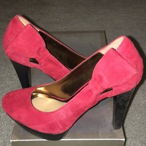 Jessica Simpson Heels w/ Platform & Side Bow!